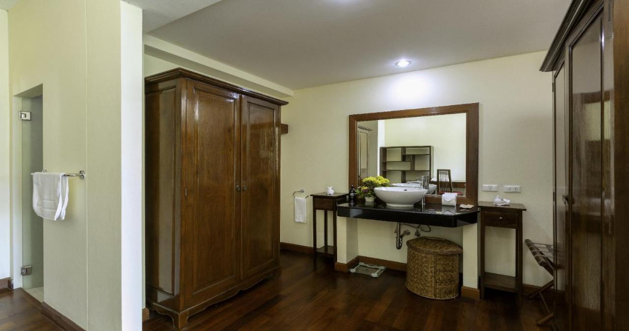 Villa Yoosook Patong Bagian luar foto